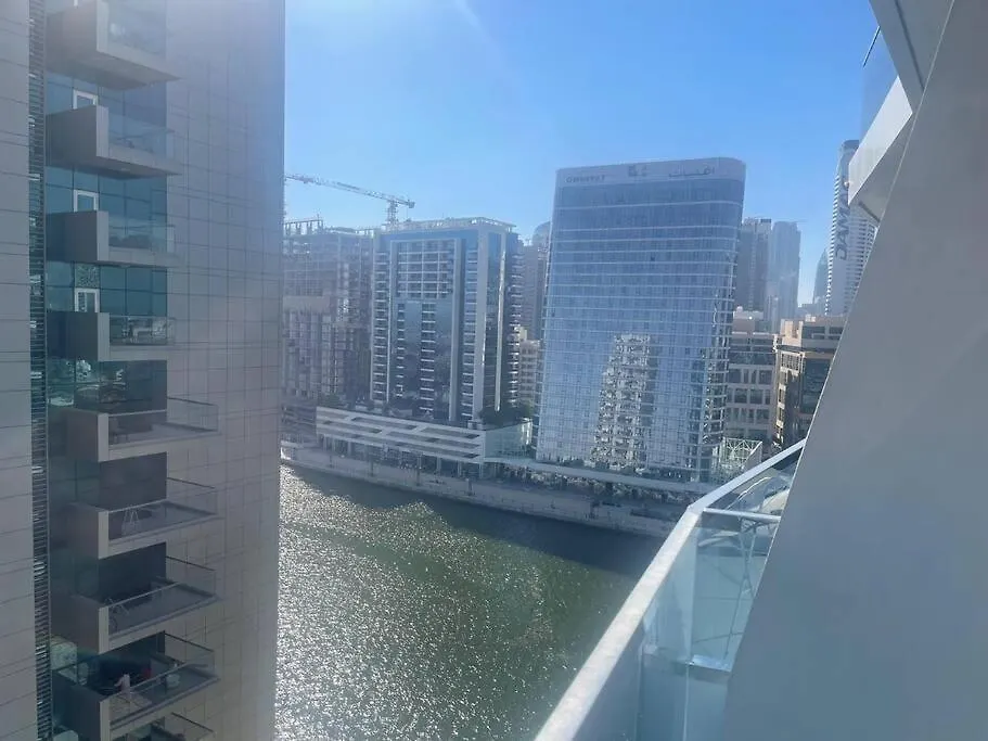 Cool Chic Apart On Canal Apartment Dubai