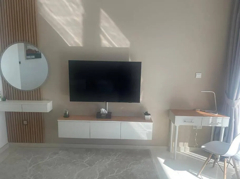 Cool Chic Apart On Canal Apartment Dubai United Arab Emirates